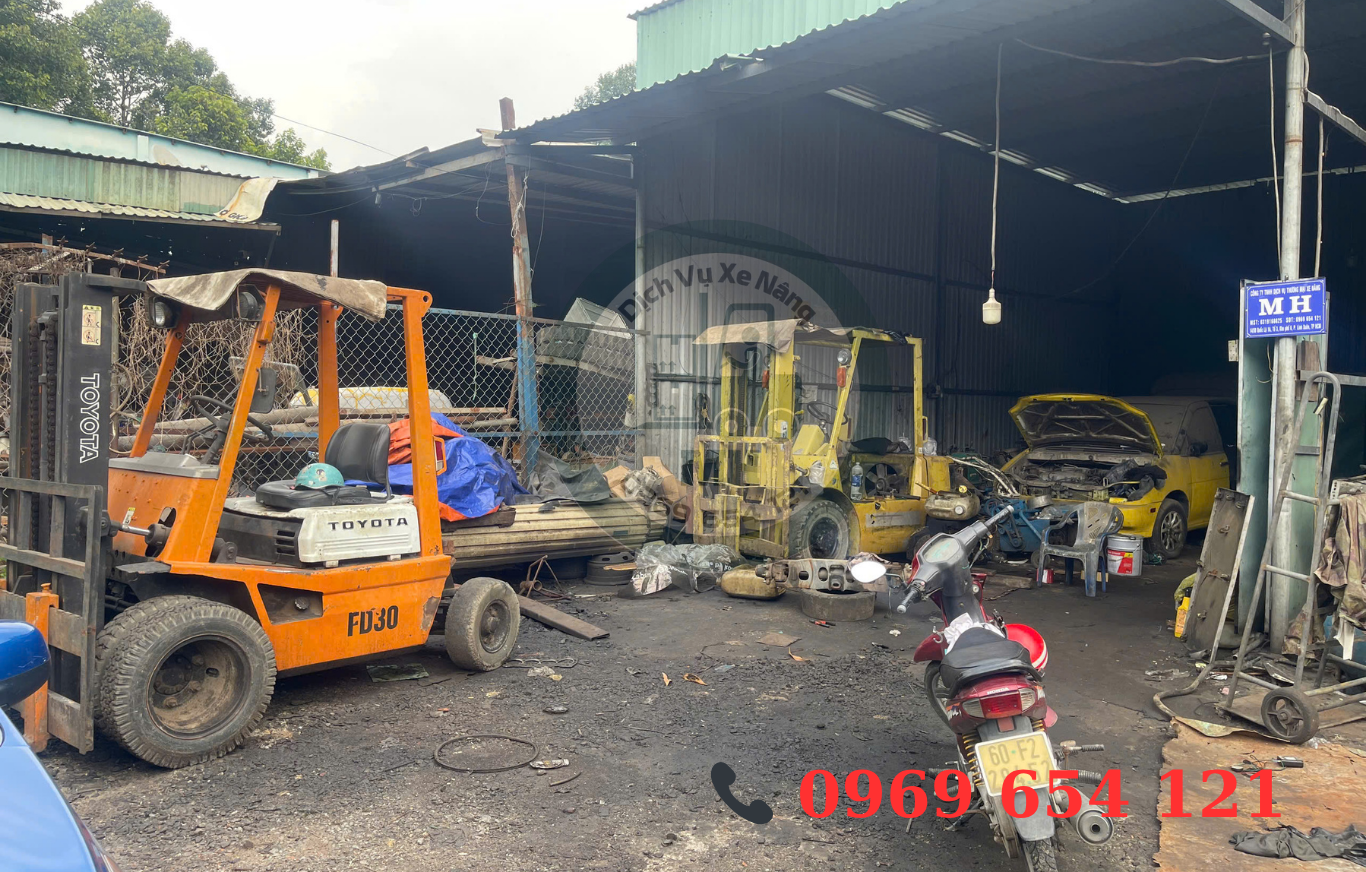 XƯỞNG CÔNG TY TNHH DỊCH VỤ THƯƠNG MẠI XE NÂNG MH