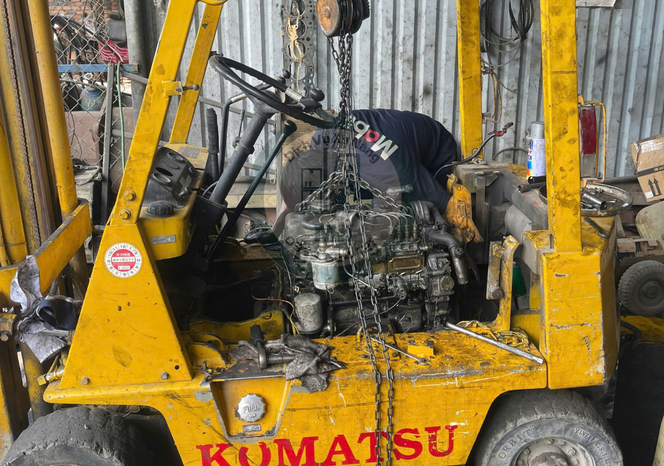 Kỹ thuật kiểm tra và scan lỗi xe nâng Komatsu tại Đồng Nai