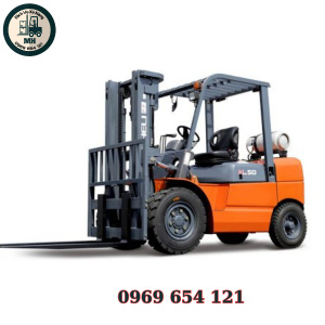 Alternative view of Xe nâng chạy bằng gas 1-7 tấn