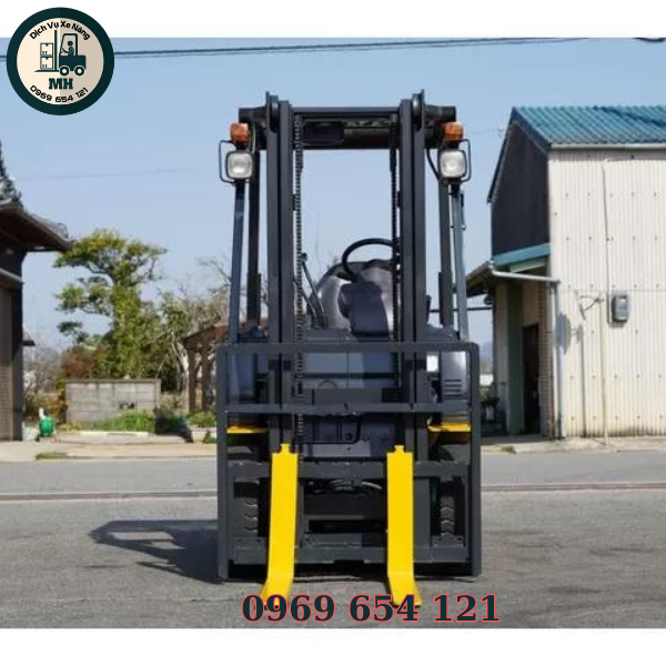Xe nâng xăng Komatsu cũ 1.5 tấn - Ảnh 2