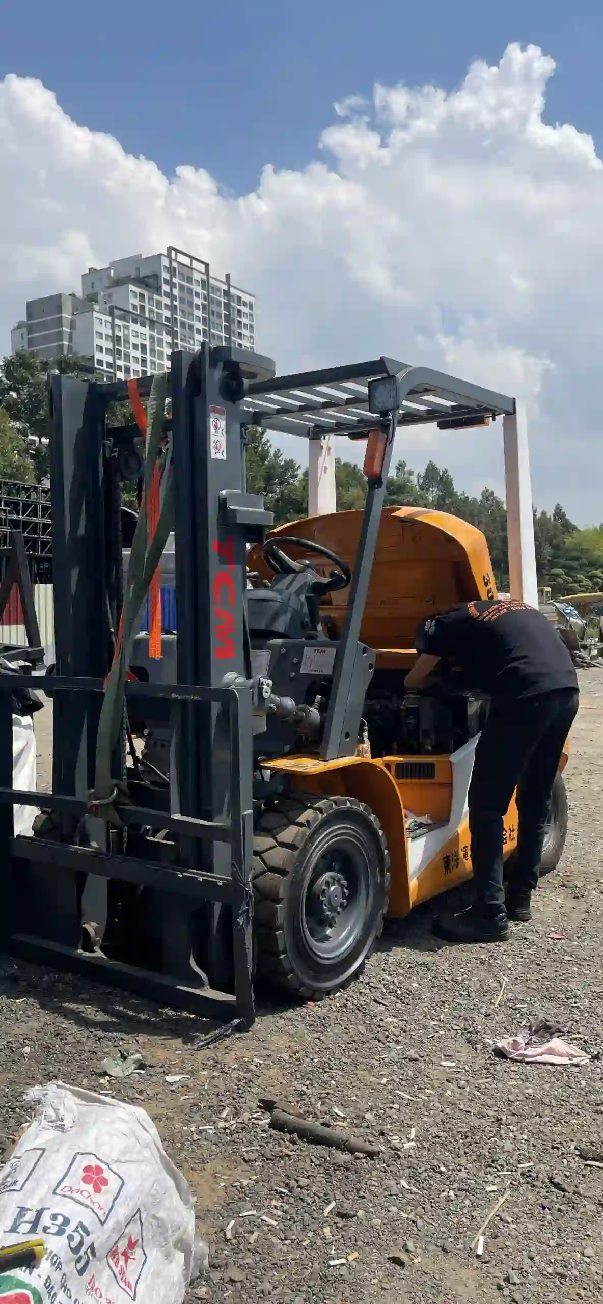 dich-vu-sua-xe-nang-tai-binh-duong