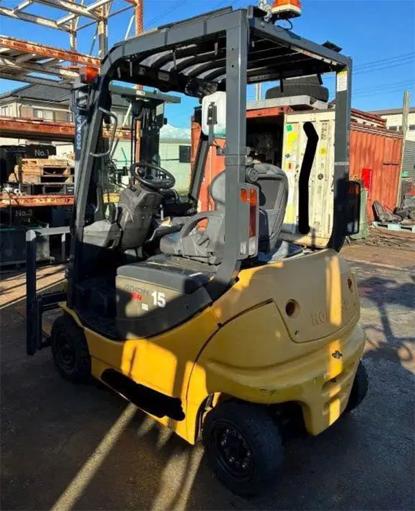 sua-xe-nang-dien-komatsu-2